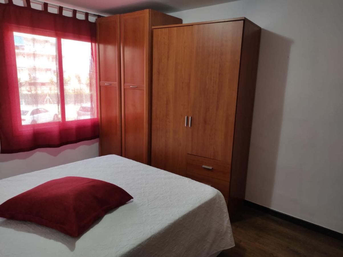 Apartamento La Pineda Buitenkant foto